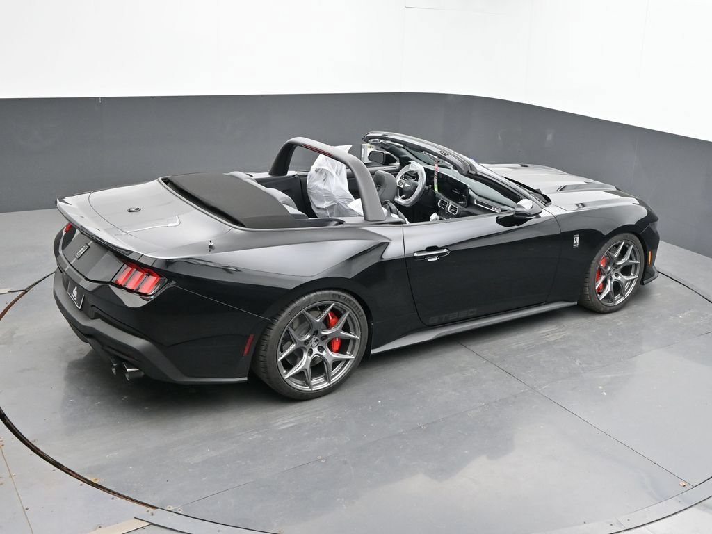 New 2026 Ford Mustang GT Premium w/ GT Performance Package RWD image 24