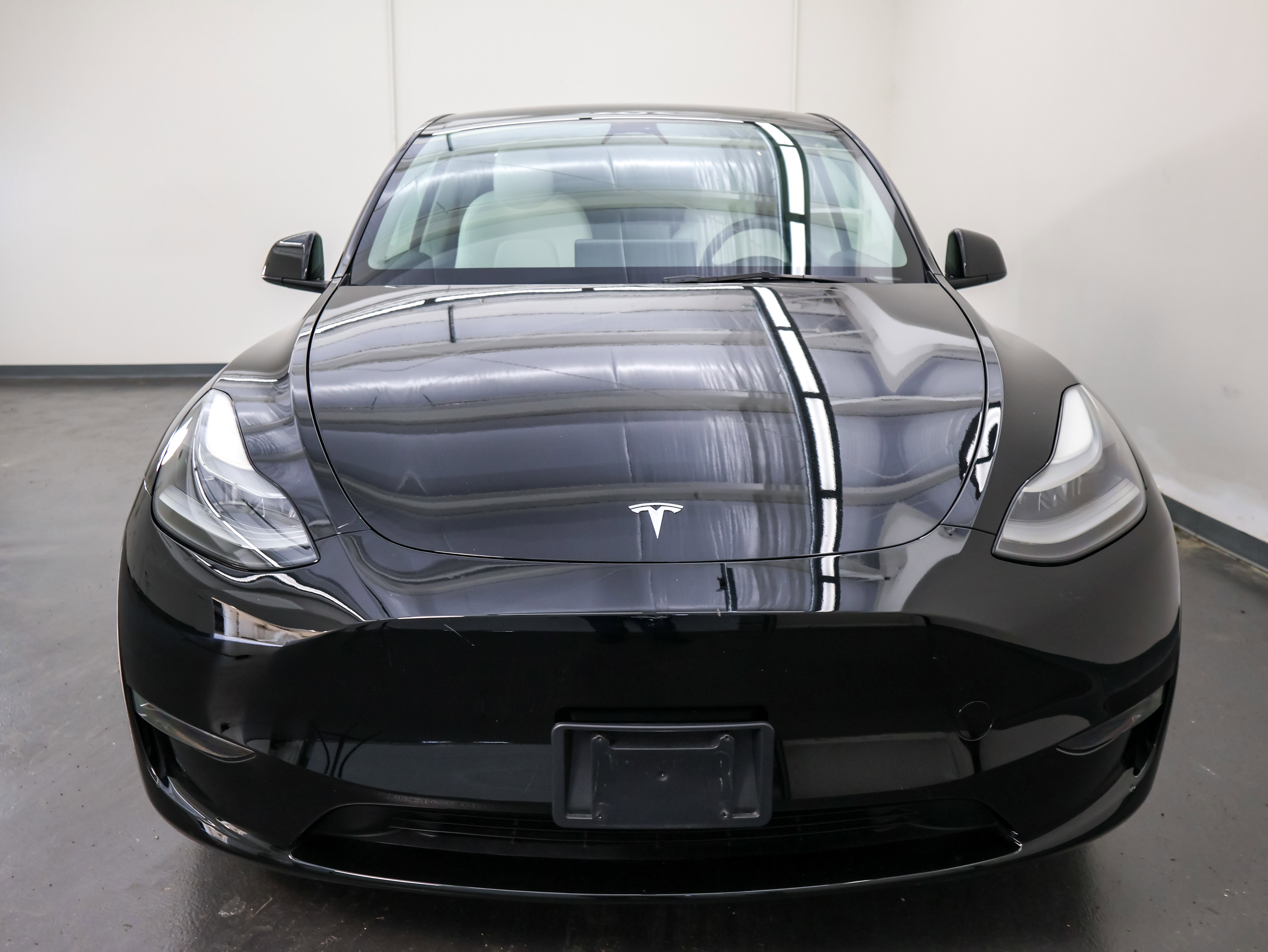 Used 2023 Tesla Model Y Performance AWD/4WD image 8