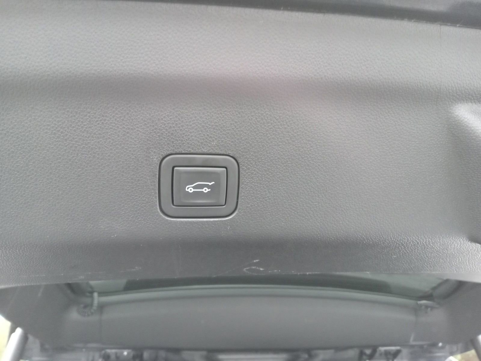 Used 2024 Chevrolet Tahoe LT image 27