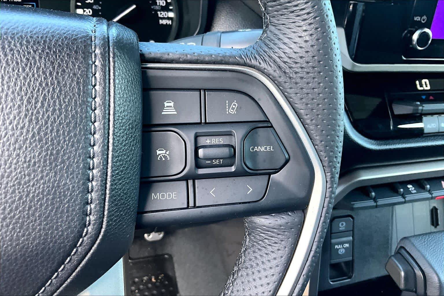 Certified 2026 Toyota Tundra SR5 AWD/4WD image 23