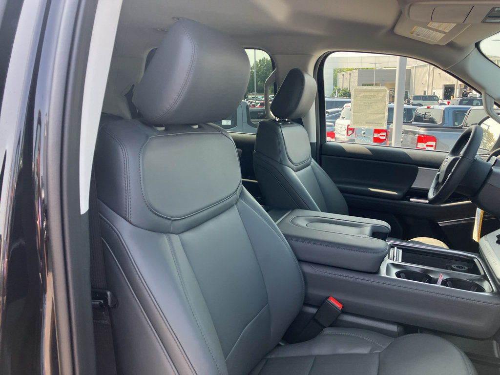 New 2027 Ford Expedition Active AWD/4WD image 28
