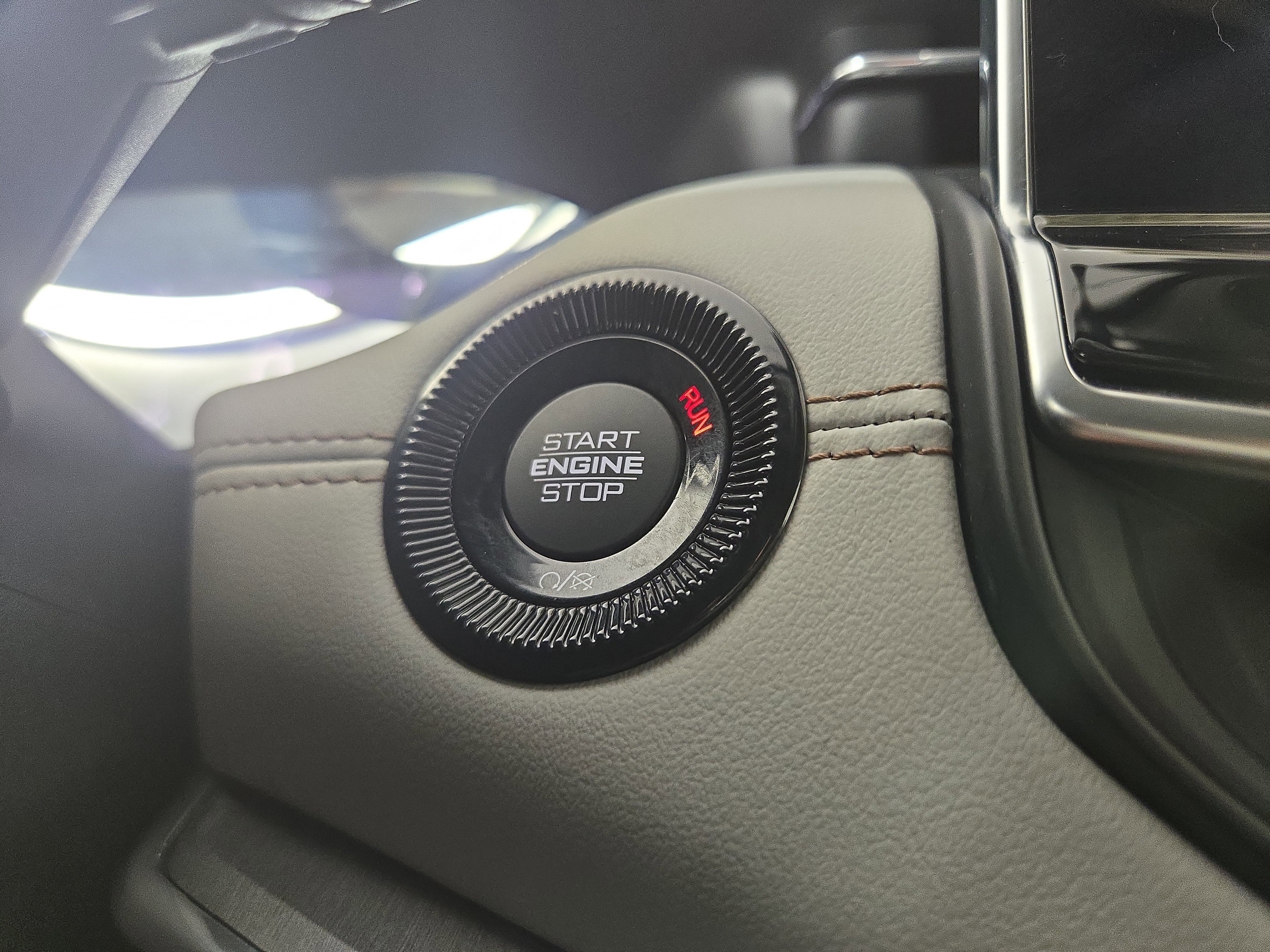 Certified 2022 Jeep Compass Limited image 26