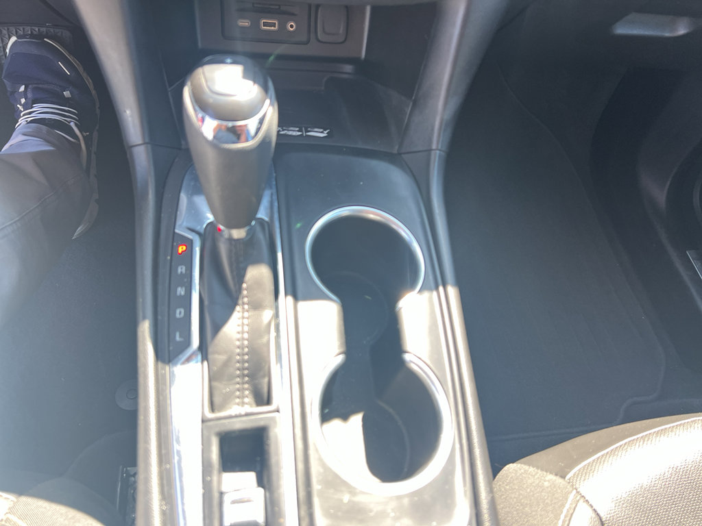 Used 2021 Chevrolet Equinox Premier image 19