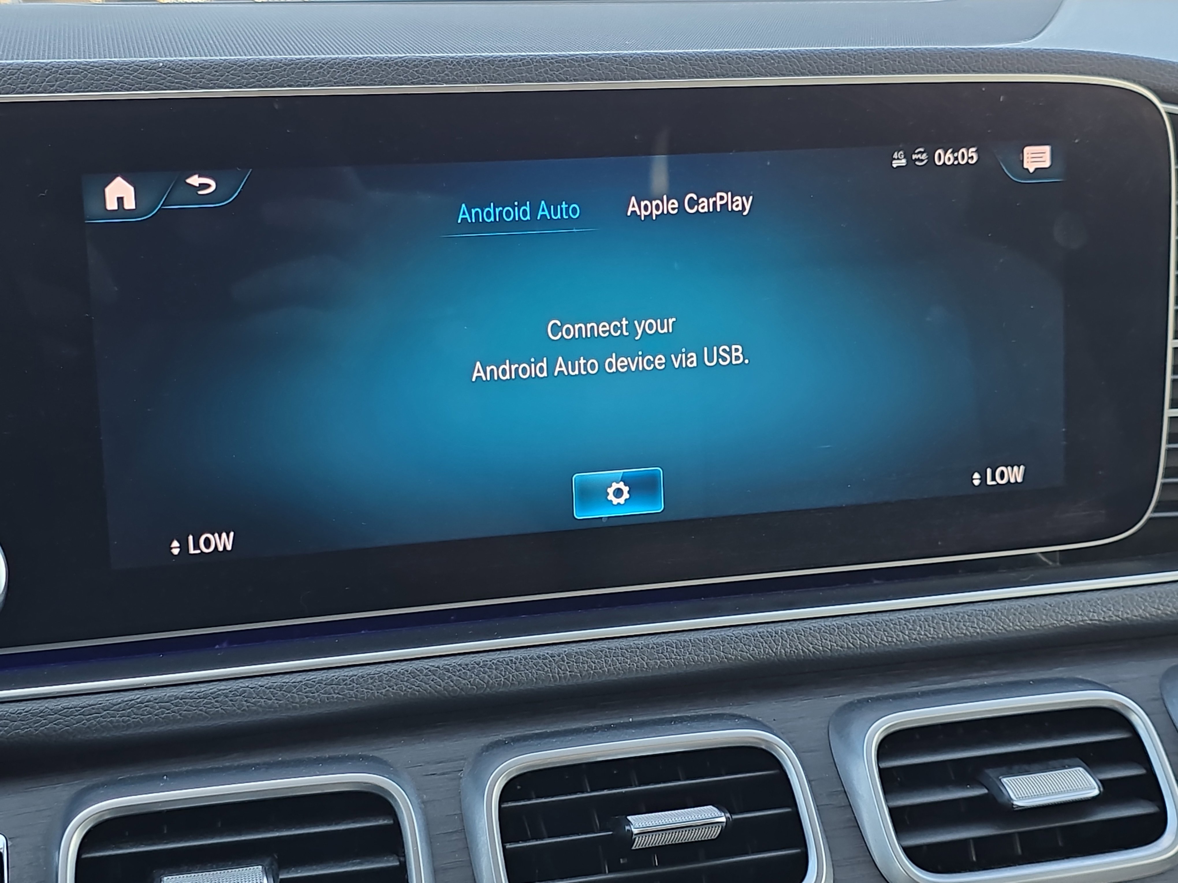 Used 2020 Mercedes-Benz GLE 350 4MATIC image 21