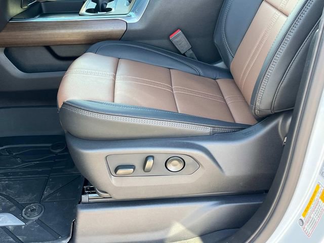 New 2026 Chevrolet Silverado 2500 High Country w/ High Country Premium Package image 24