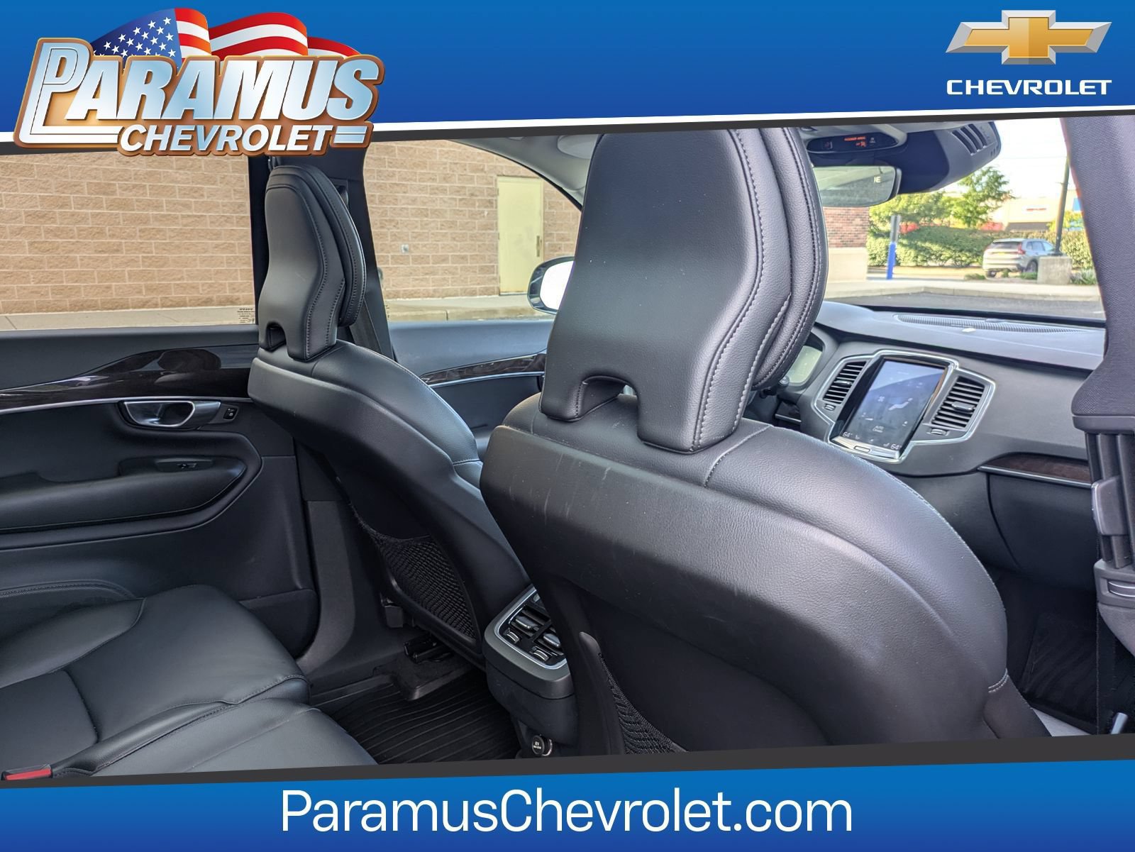 Used 2019 Volvo XC90 T5 Momentum w/ Multimedia Package AWD/4WD image 21