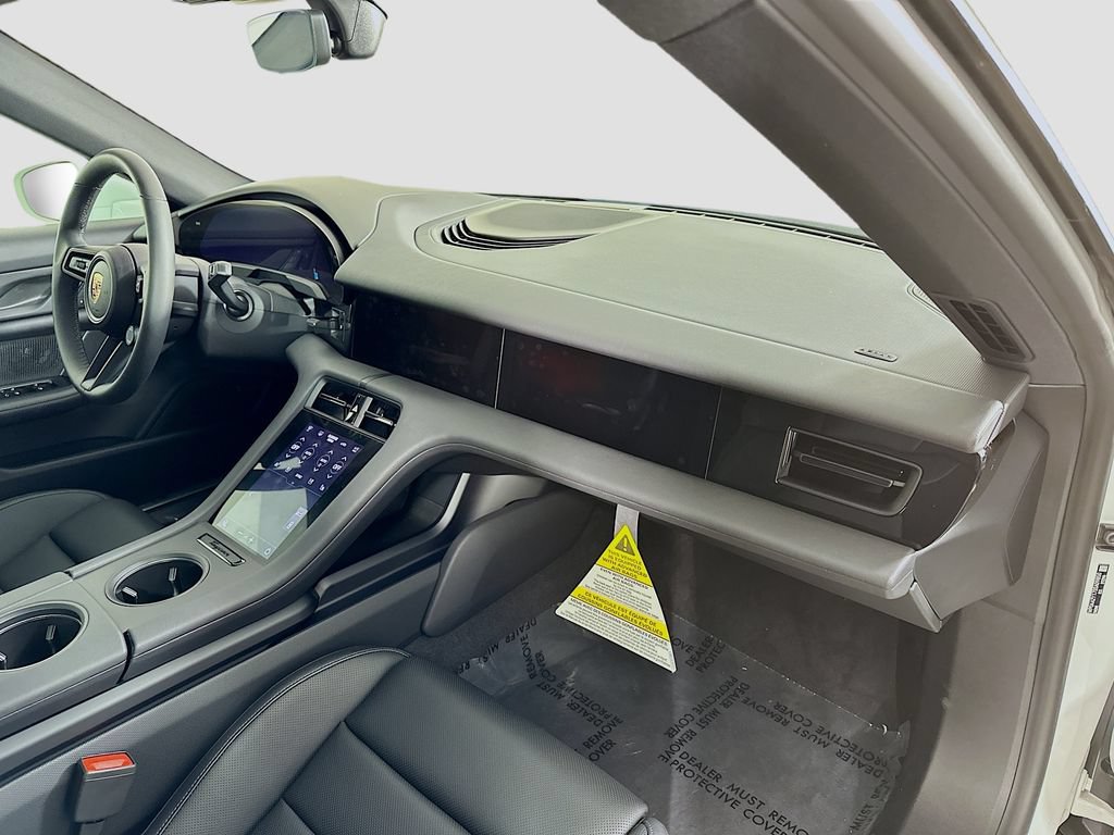 New 2025 Porsche Taycan RWD image 31