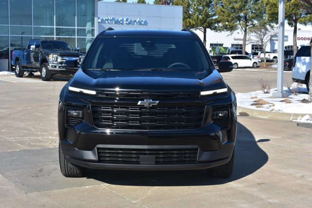 New 2026 Chevrolet Traverse LT w/ Midnight/Sport Edition image 2