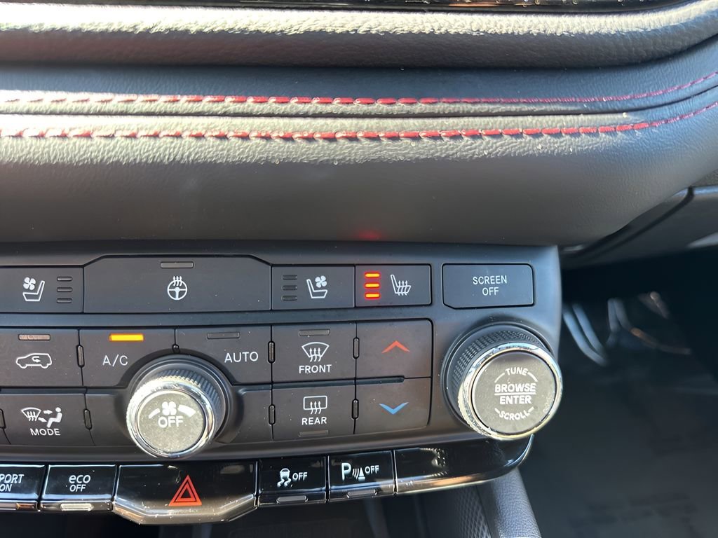 Used 2021 Dodge Durango R/T image 25