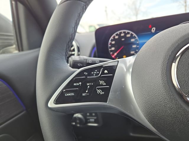 New 2026 Mercedes-Benz GLB 250 4MATIC image 19