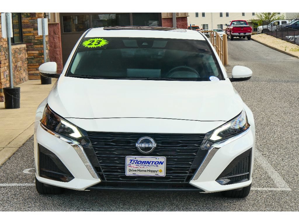 Used 2023 Nissan Altima 2.5 SV w/ SV Premium Package AWD/4WD image 8
