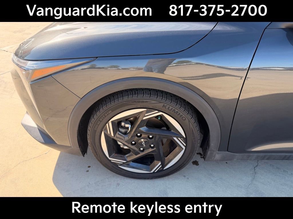 Certified 2025 Kia K4 EX image 8