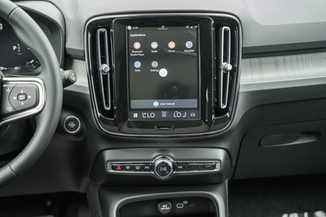 New 2026 Volvo XC40 B5 Plus w/ Climate Package AWD/4WD image 22