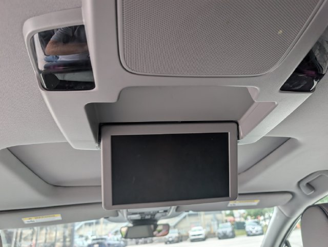 Used 2023 Honda Odyssey Elite image 21