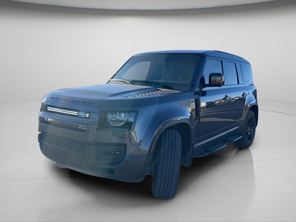 Used 2025 Land Rover Defender 110 S image 15