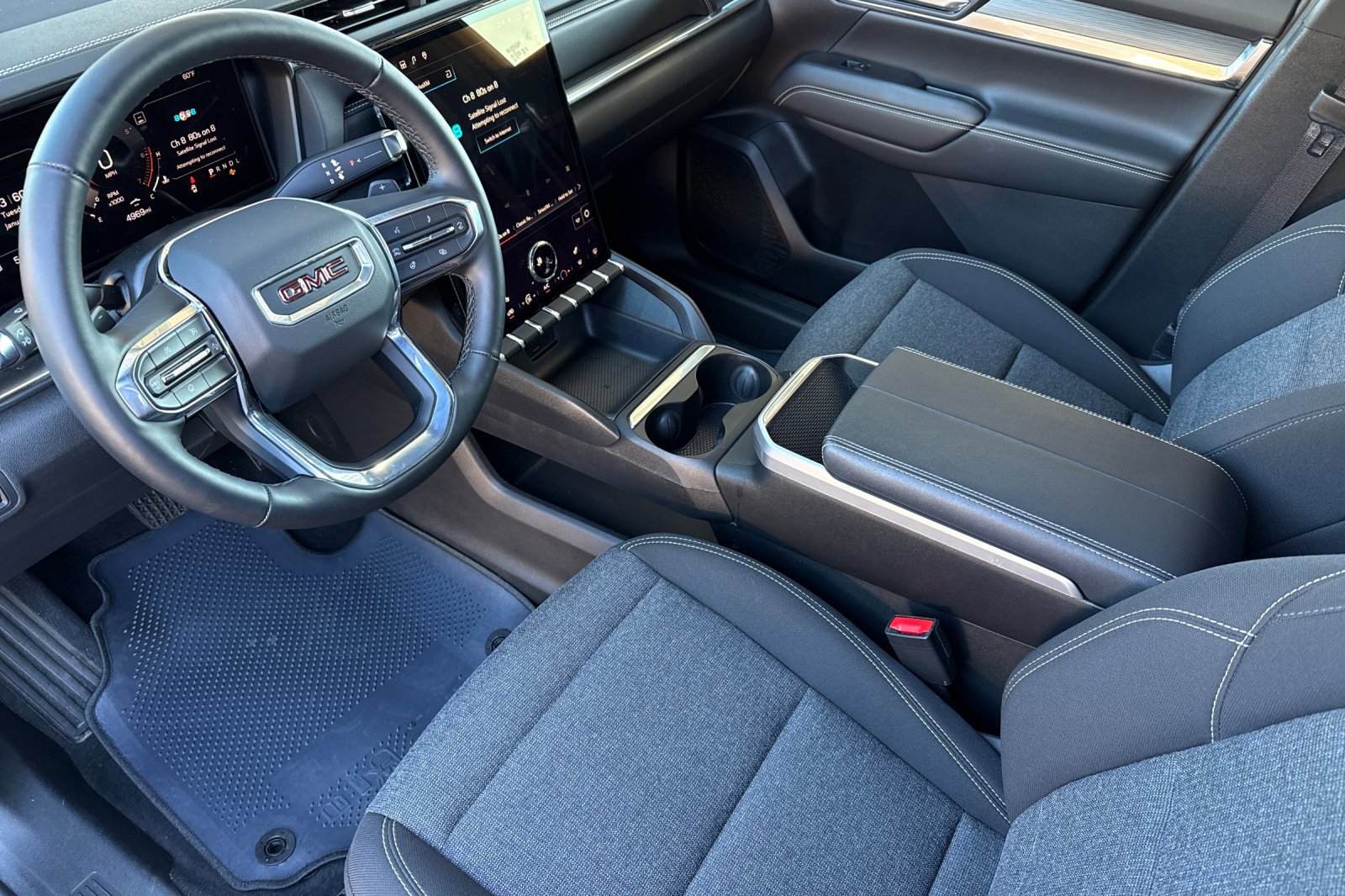 Used 2026 GMC Terrain Elevation image 11