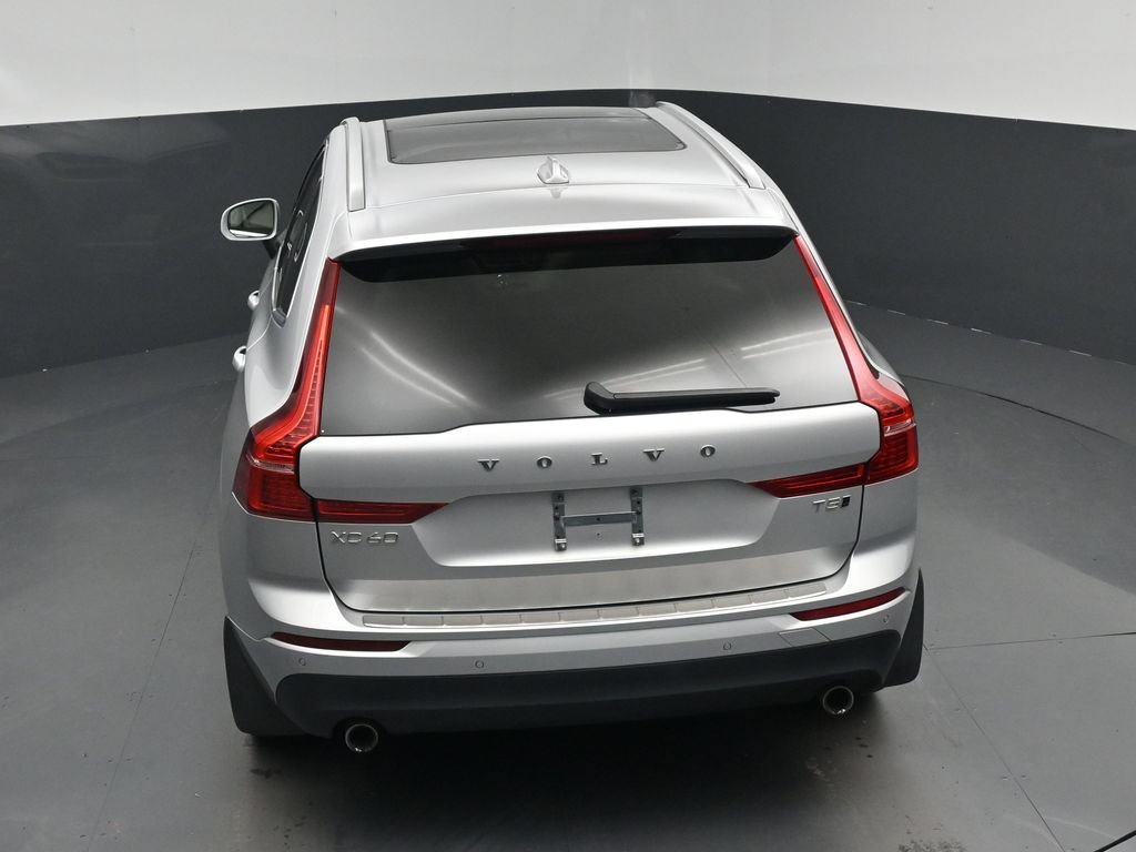 Used 2021 Volvo XC60 T5 Momentum w/ Advanced Package AWD/4WD image 23