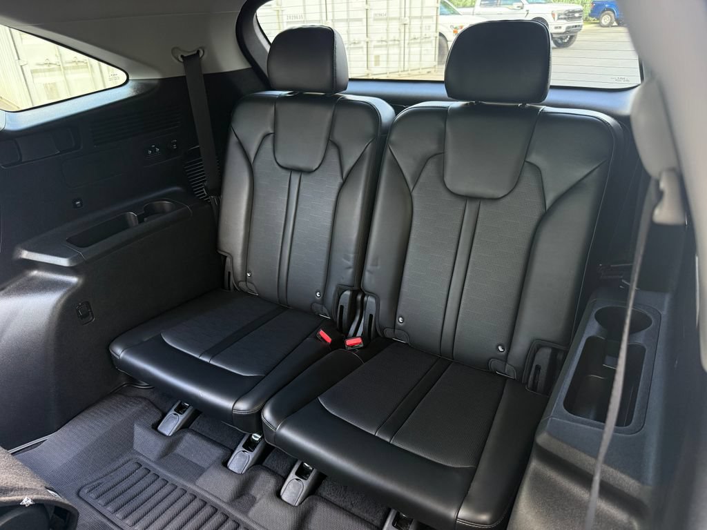 Used 2025 Kia Sorento EX AWD/4WD image 37