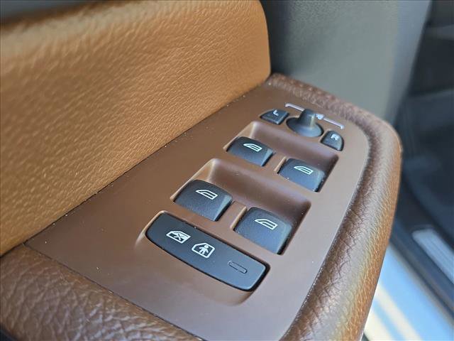 Used 2019 Volvo XC60 T8 Inscription w/ Protection Package Premier image 8