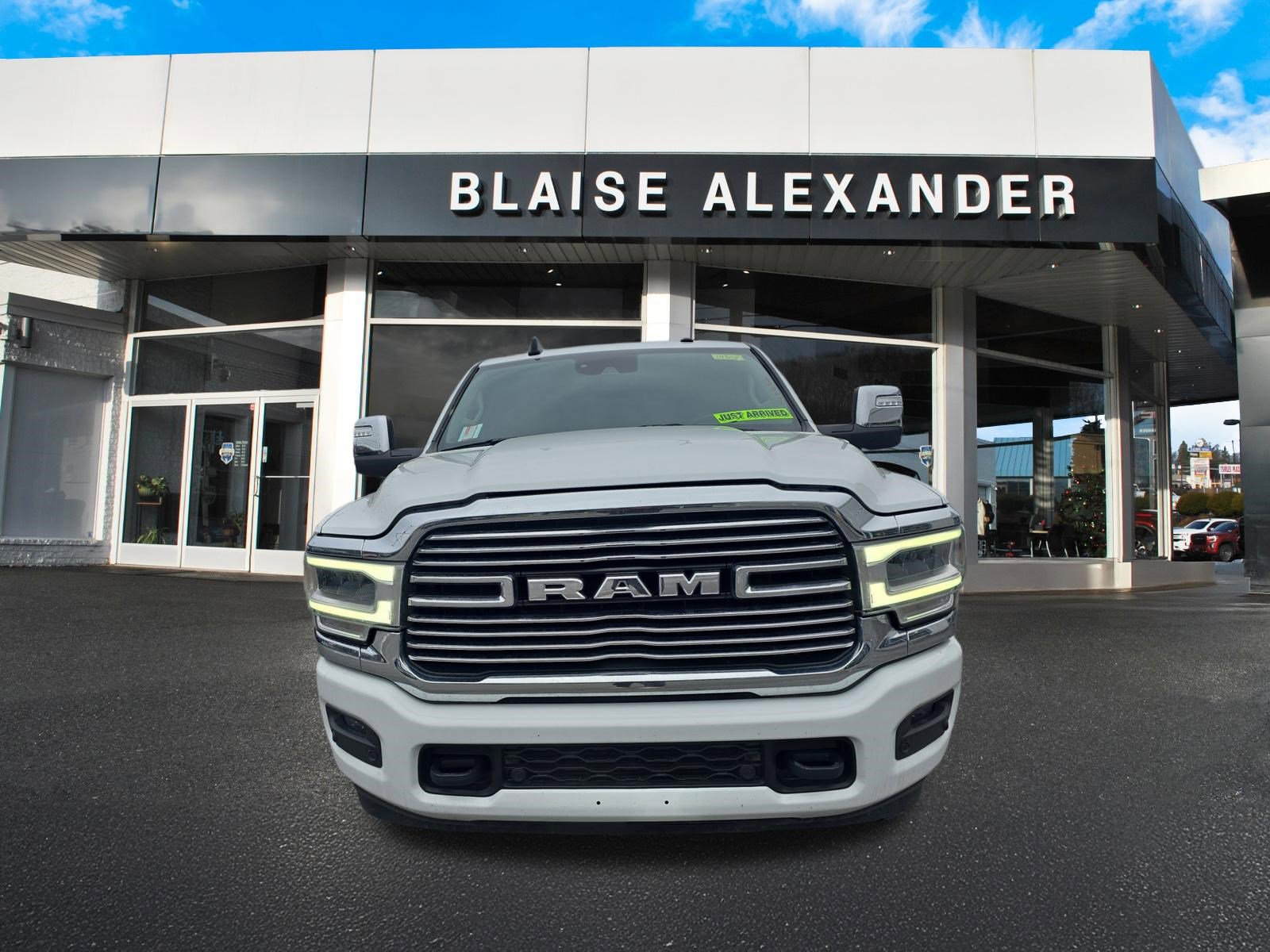 Used 2024 RAM 2500 Laramie w/ Safety Group image 9