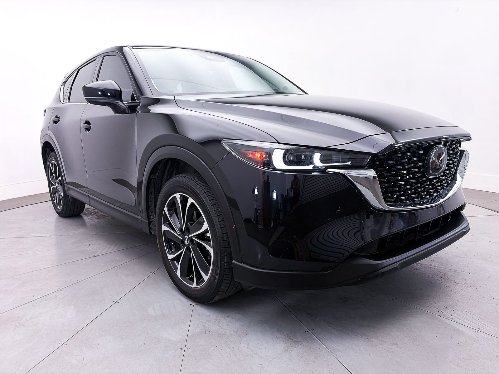 Used 2023 MAZDA CX-5 AWD 2.5 S w/ Premium Plus Pkg image 10