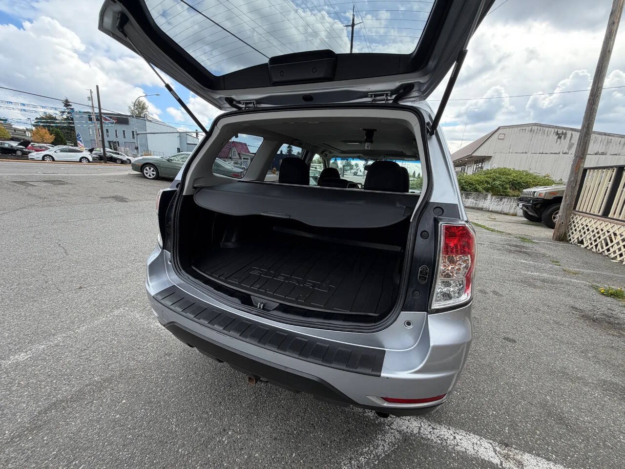 Used 2012 Subaru Forester 2.5X Premium AWD/4WD image 17