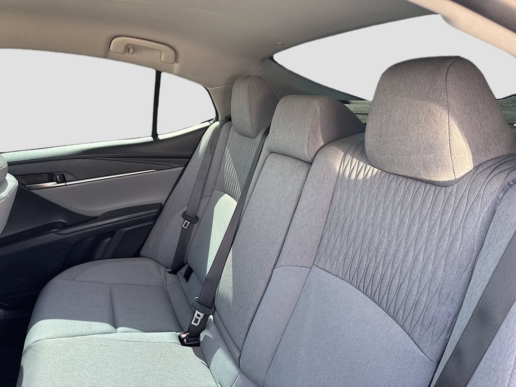 Used 2025 Toyota Camry LE w/ Convenience Package FWD image 22