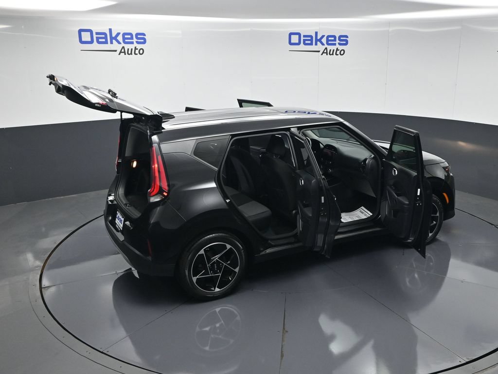 Certified 2023 Kia Soul EX FWD image 56