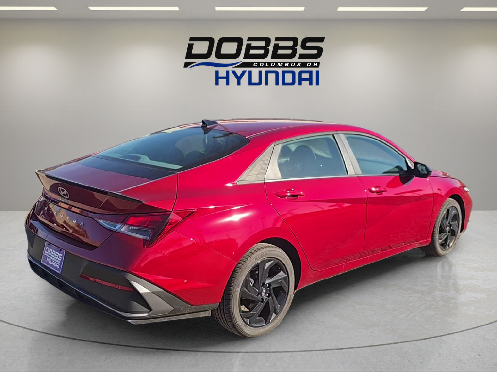 Certified 2026 Hyundai Elantra Sport FWD image 5