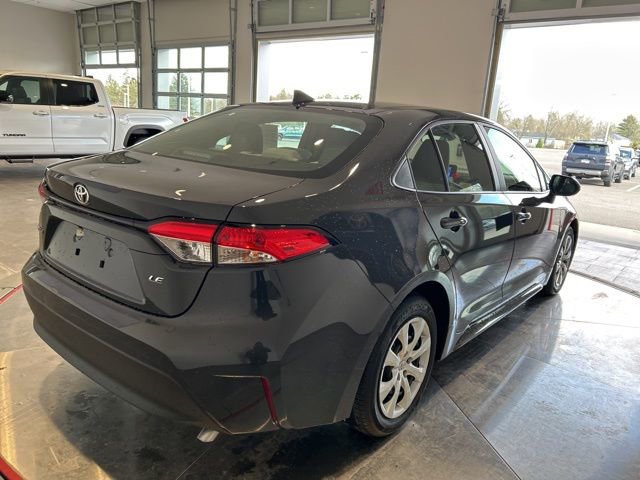 Used 2023 Toyota Corolla LE FWD image 6
