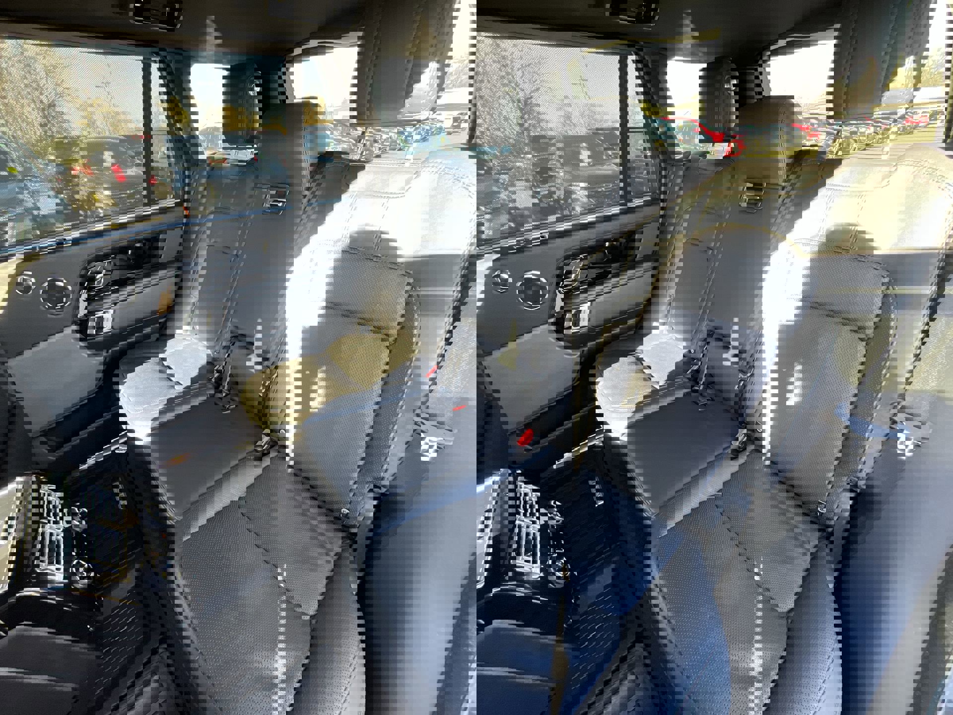 Used 2020 Land Rover Range Rover Long Wheelbase HSE image 26