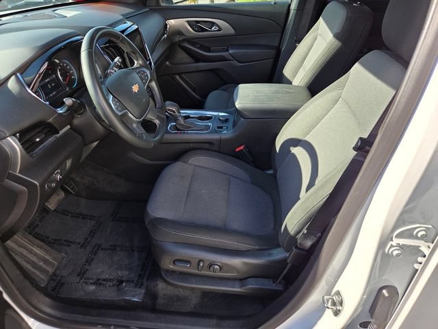 Certified 2023 Chevrolet Traverse LT FWD image 10