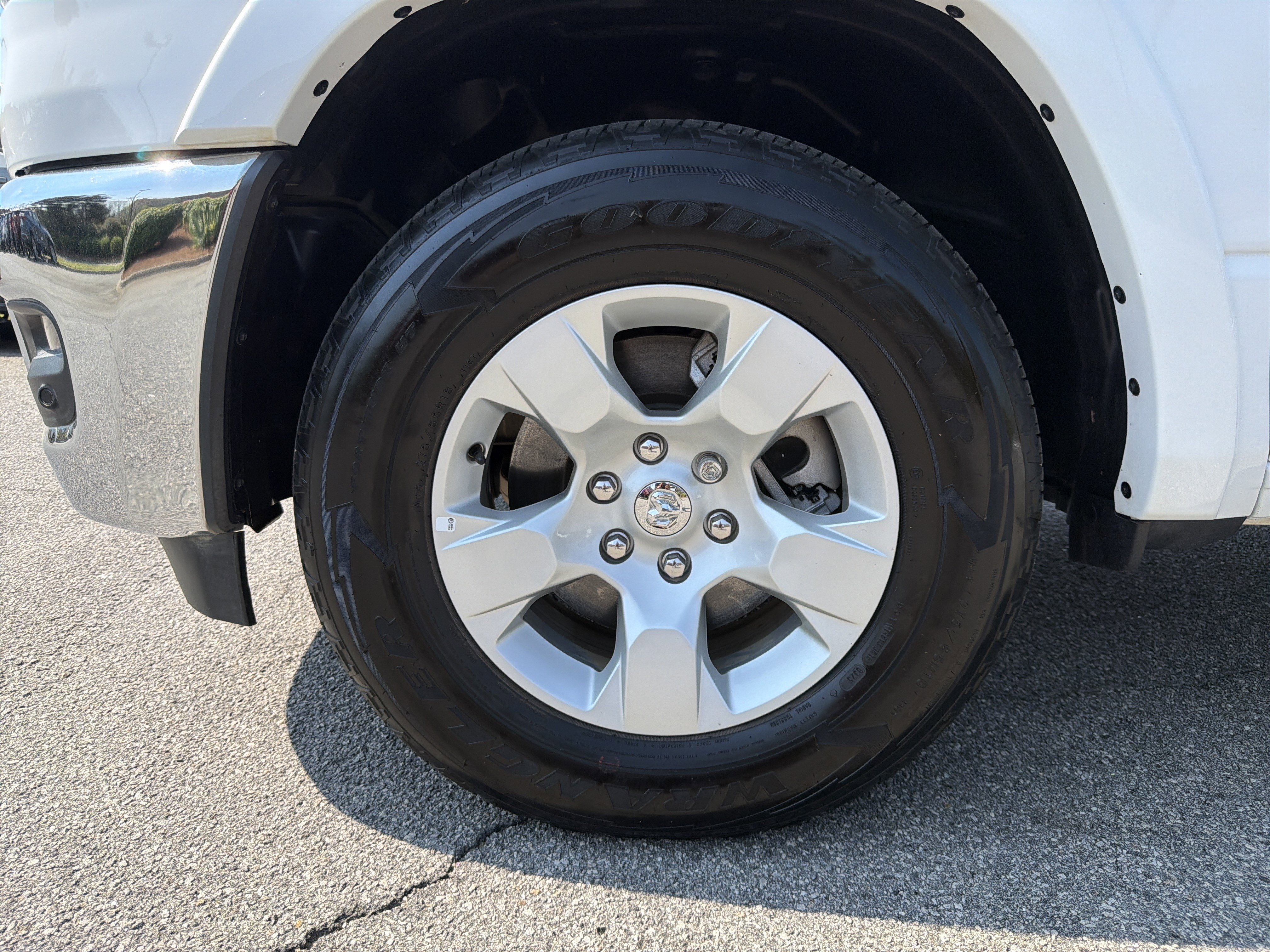 Used 2025 RAM 1500 Big Horn image 21