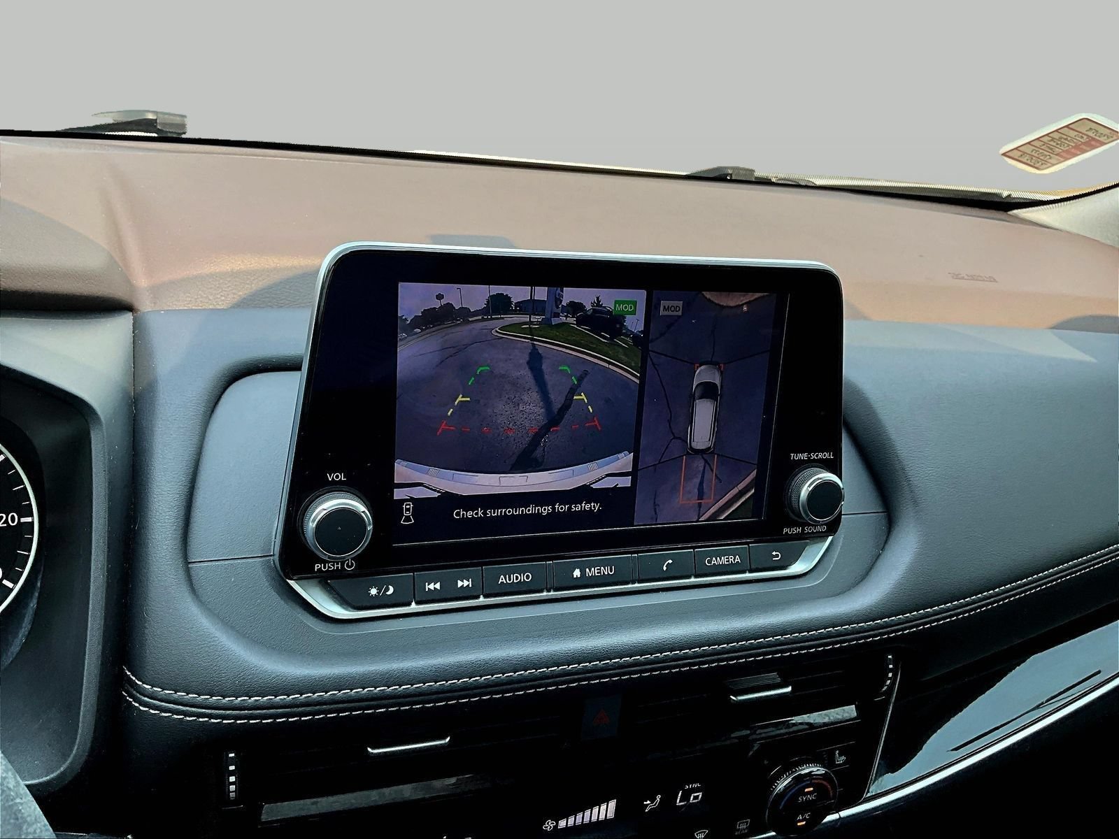 Certified 2023 Nissan Rogue SL AWD/4WD image 17