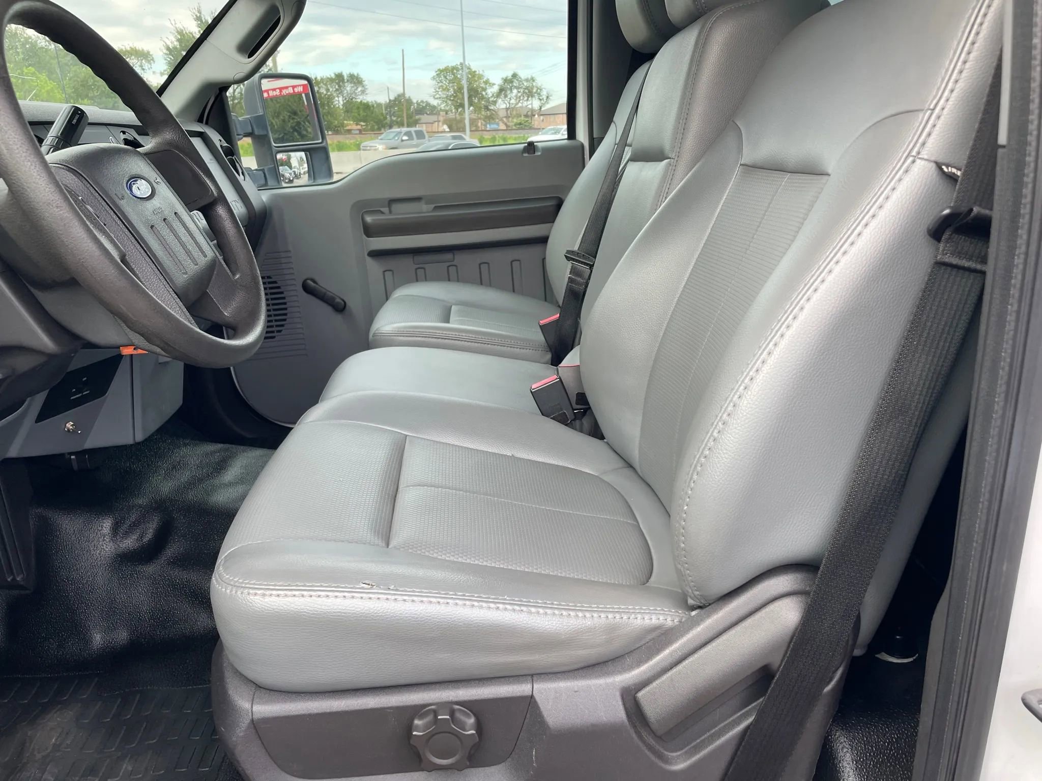 Used 2012 Ford F450 XL w/ XL Value Pkg image 15