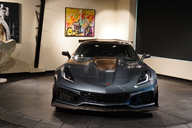 Used 2019 Chevrolet Corvette ZR1 RWD image 15