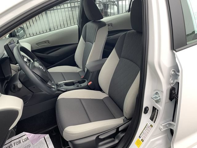 Used 2026 Toyota Corolla LE FWD image 18