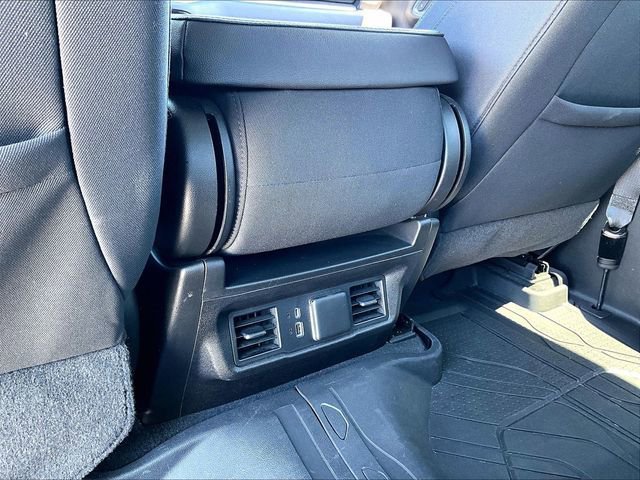 Used 2023 Chevrolet Silverado 1500 LT AWD/4WD image 27