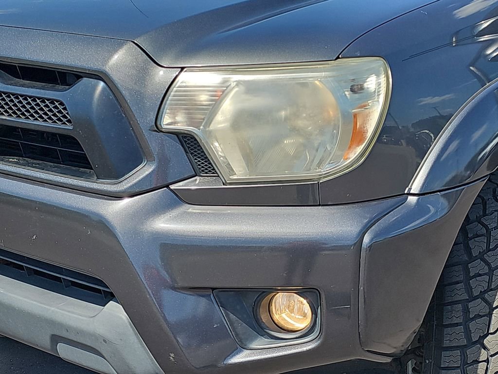 Used 2015 Toyota Tacoma PreRunner w/ TRD Sport Package RWD image 32