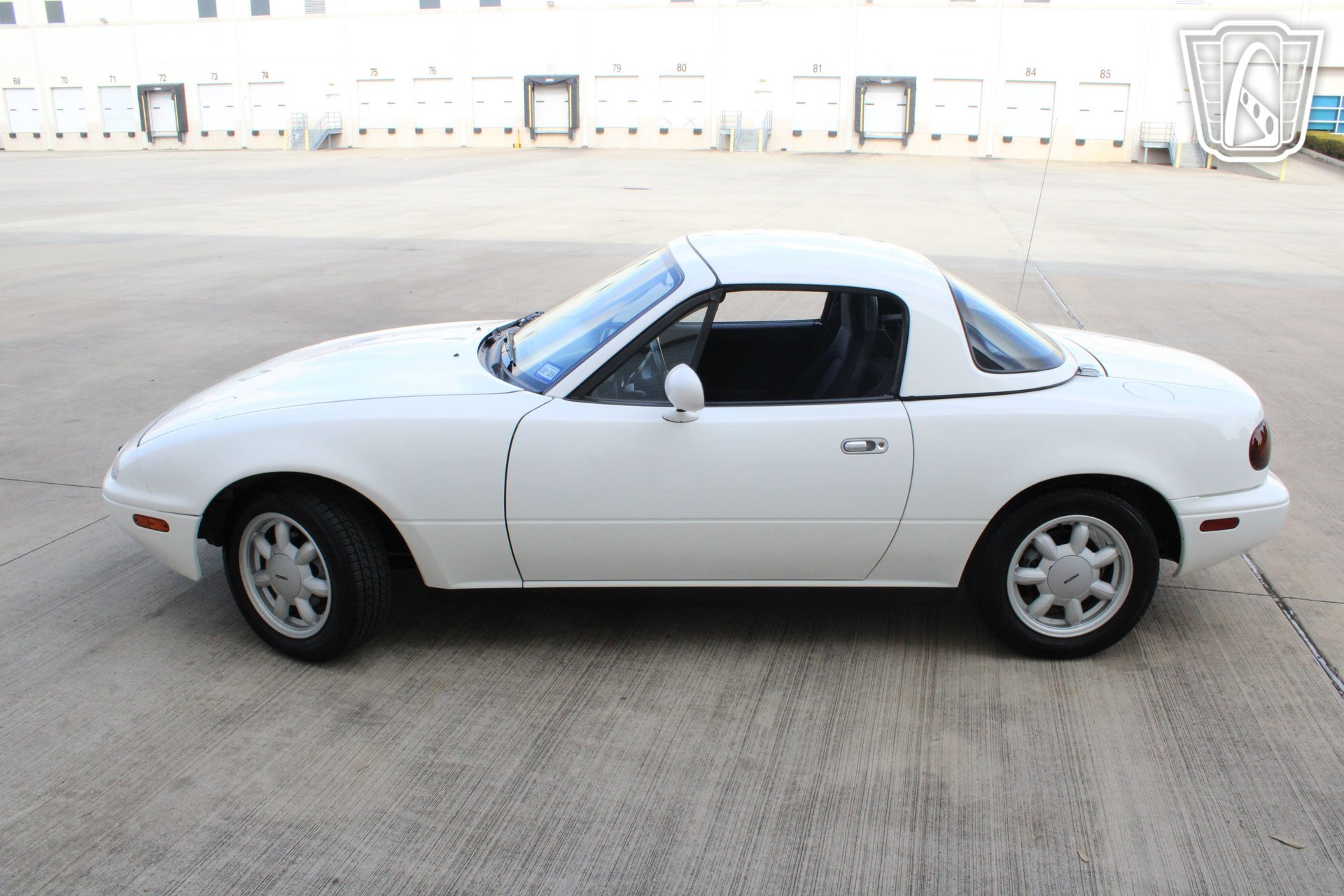 Used 1990 MAZDA MX-5 Miata image 24