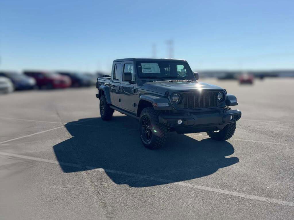 New 2026 Jeep Gladiator Willys image 17