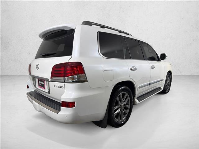 Used 2013 Lexus LX 570 4WD w/ Luxury Pkg w/Pre-crash image 5