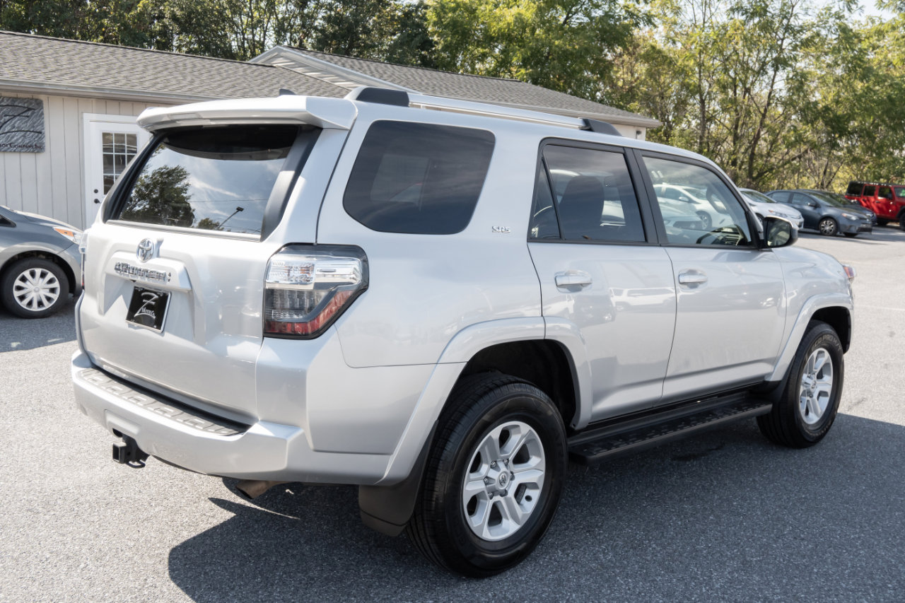 Used 2024 Toyota 4Runner SR5 image 11