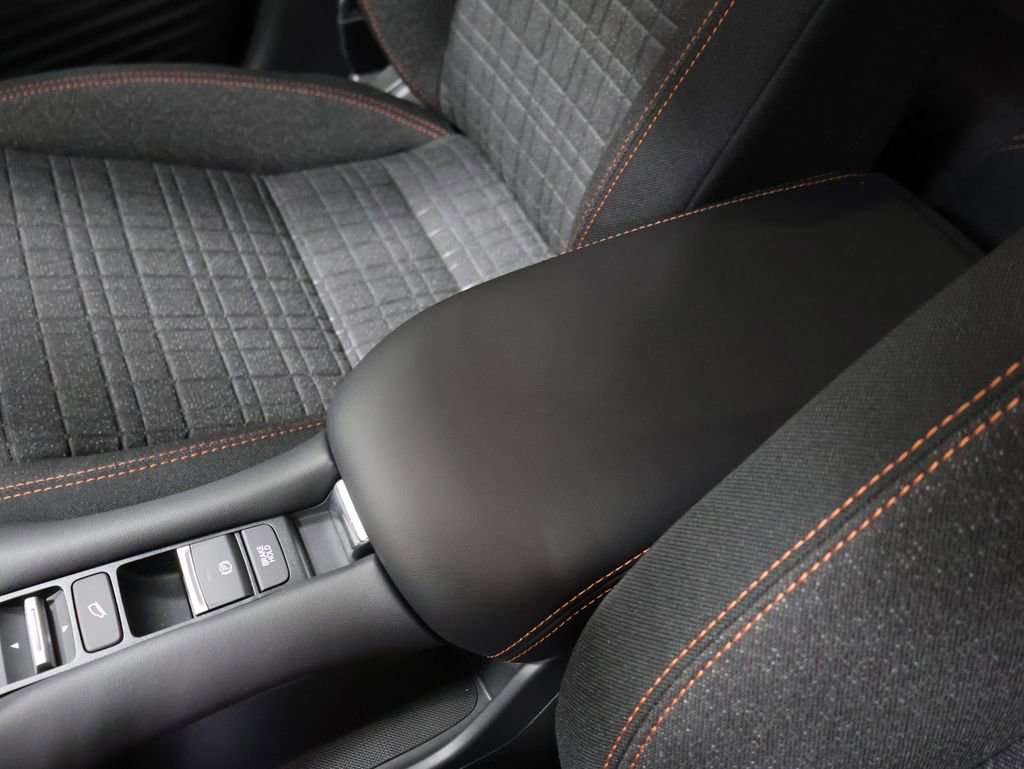 New 2026 Honda HR-V Sport image 28