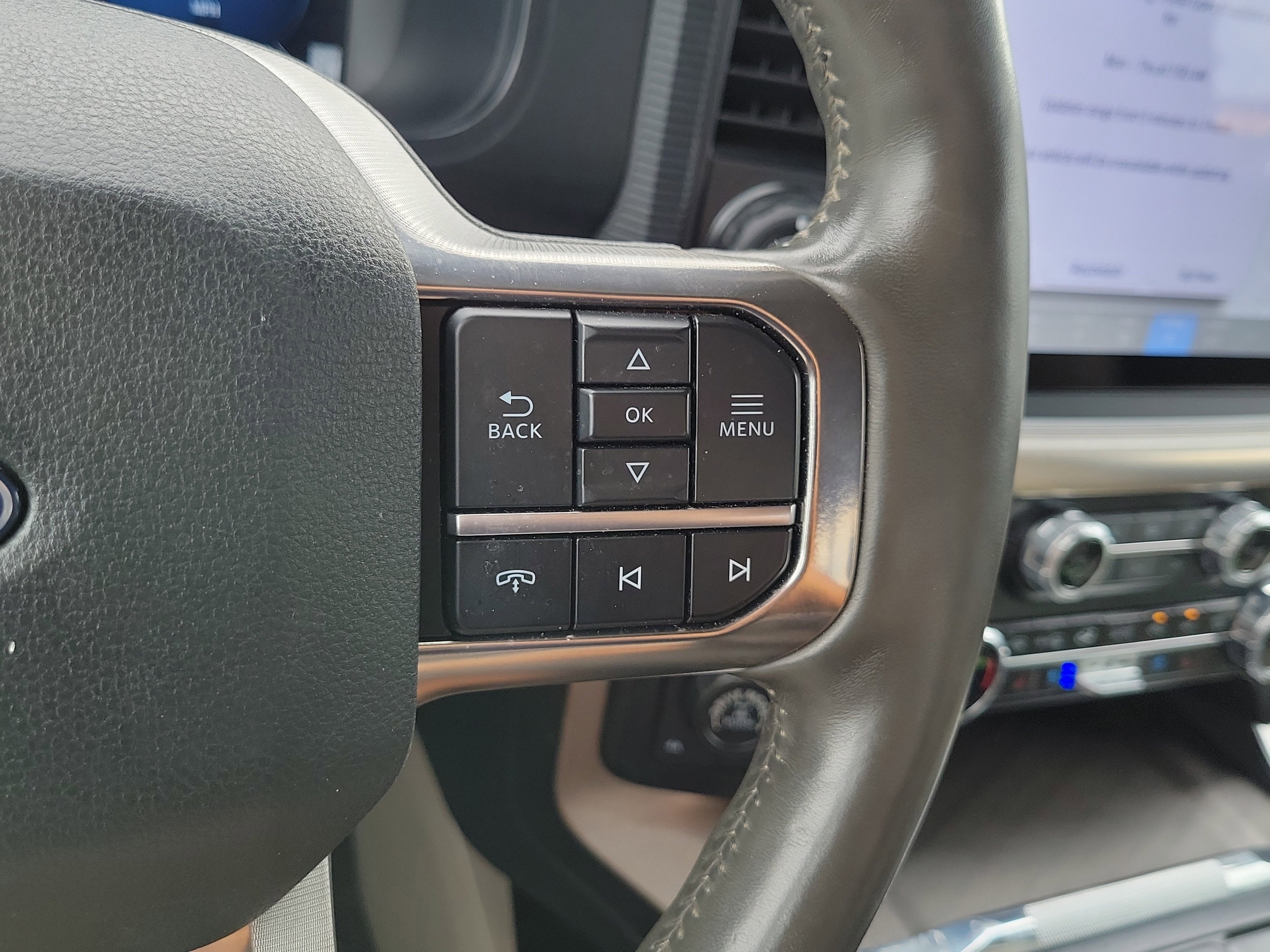 Certified 2024 Ford F150 Platinum w/ Equipment Group 703A Plus image 25