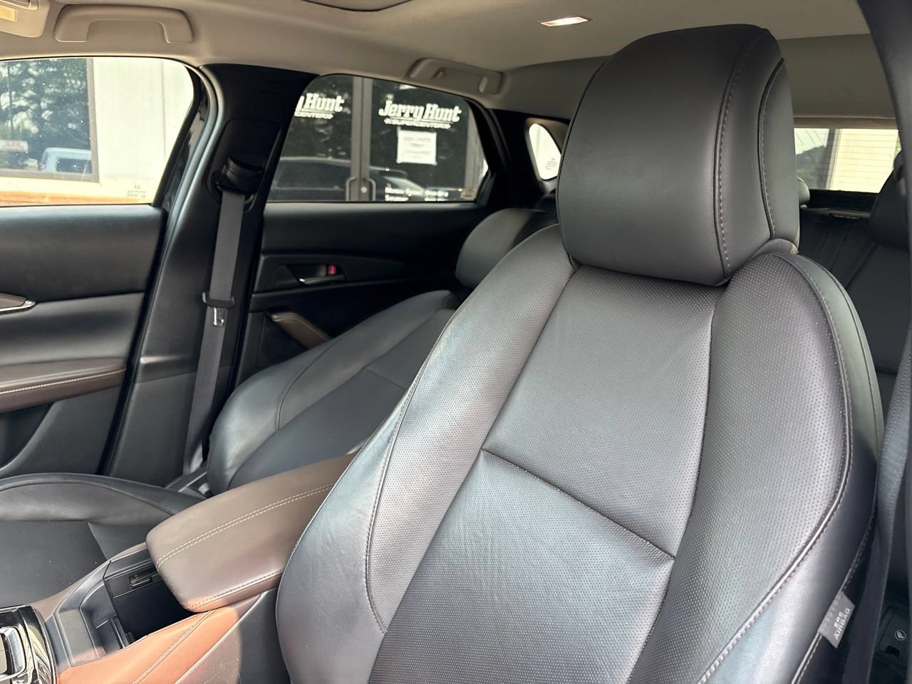 Used 2021 MAZDA CX-30 AWD 2.5 S w/ Premium Package image 3
