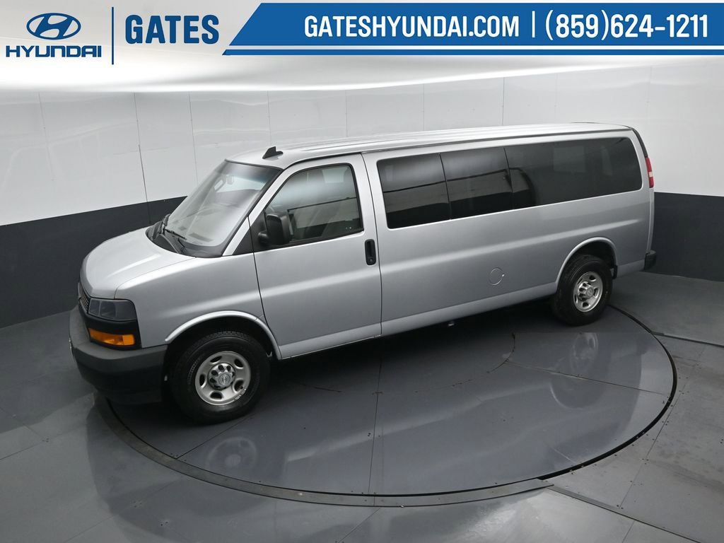 Used 2019 Chevrolet Express 3500 LS image 40