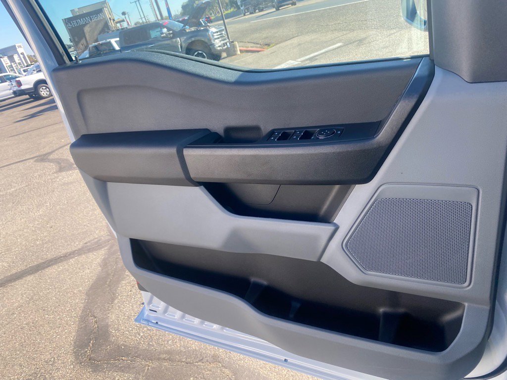 New 2026 Ford F550 4x4 SuperCab Super Duty image 24