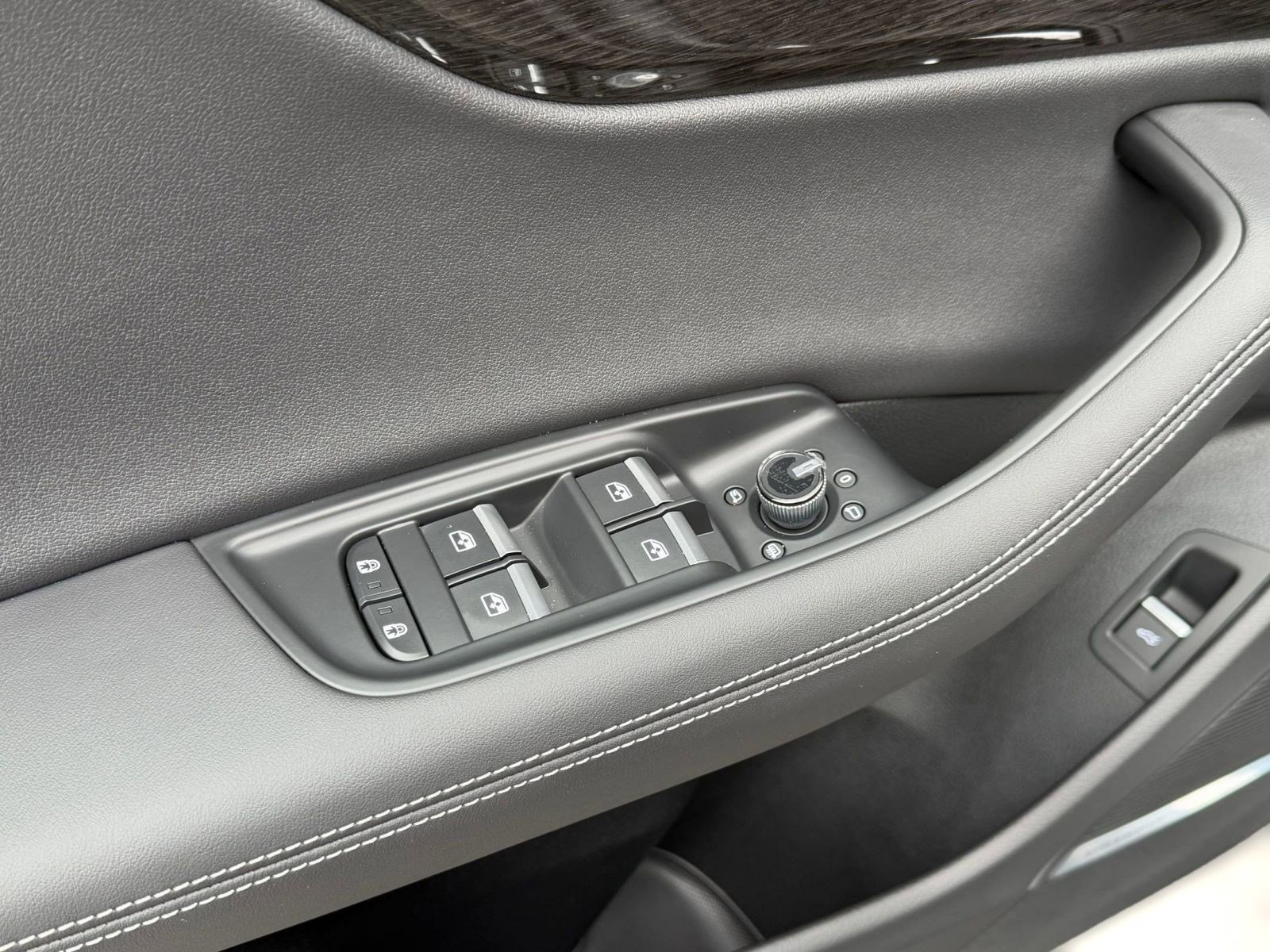 New 2026 Audi Q8 Premium Plus image 22