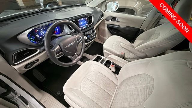 Used 2018 Chrysler Pacifica Touring Plus image 16